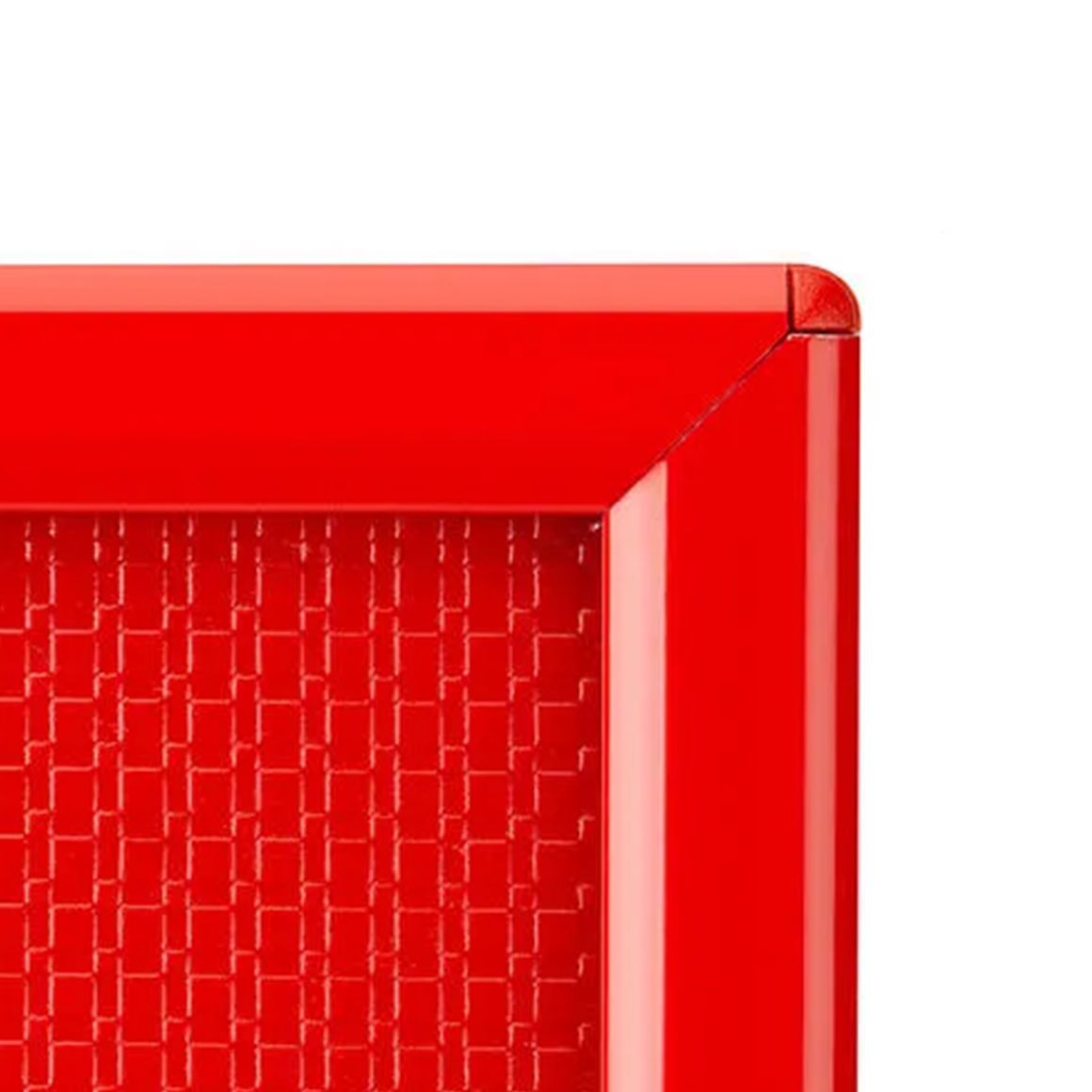 snap-frames-red-powder-coated