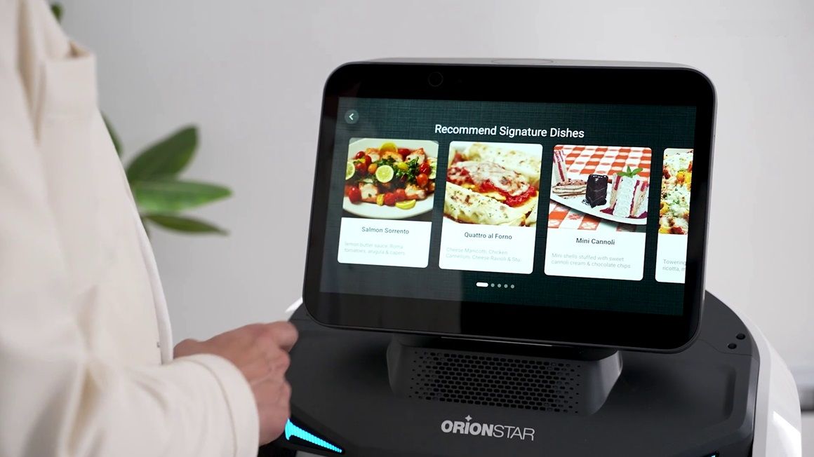 Ordering with the Waiter Robot touchscreen element