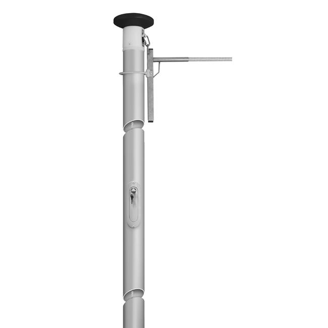 Crossbar Flagpole with Rotating and Hoistable Crossbar