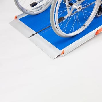 Wheelchair ramp "Flexible" foldable